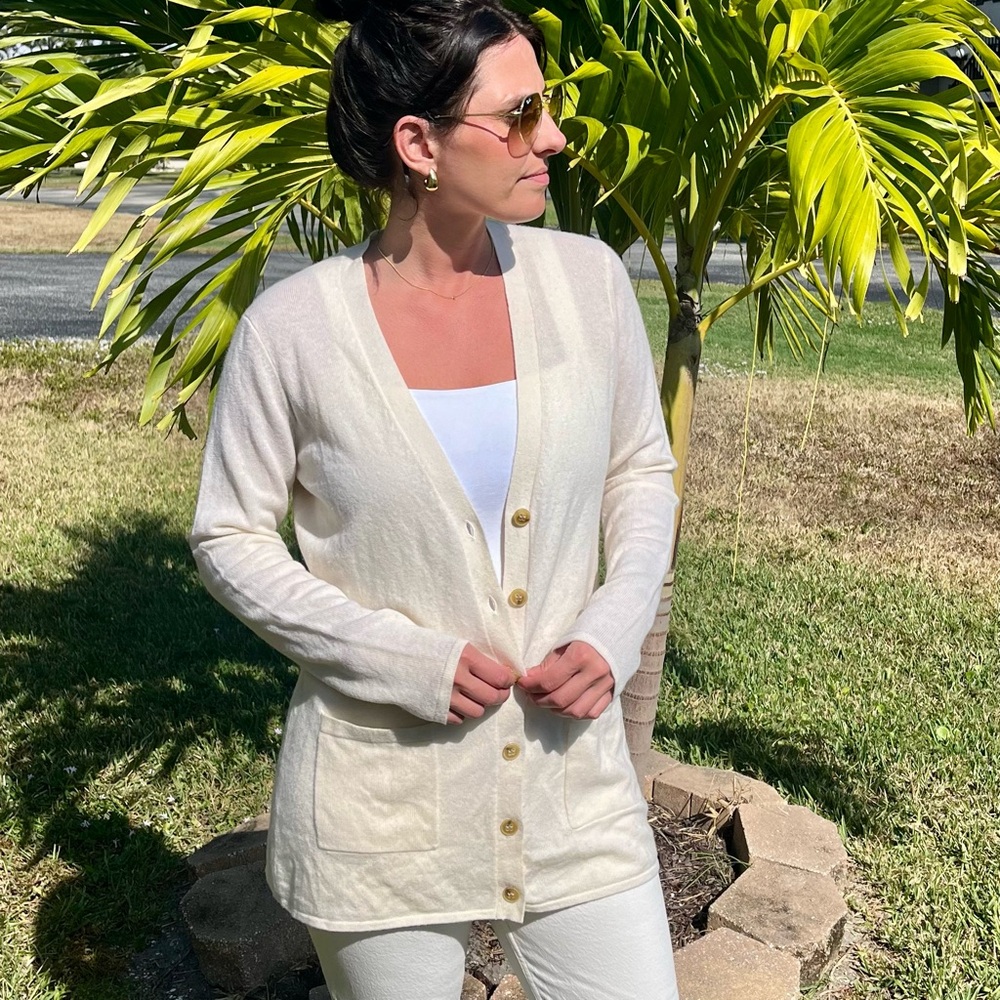 Magaschoni New York since 1996 cream 100% Cashmere sweater cardigan, size M - Picture 4 of 12